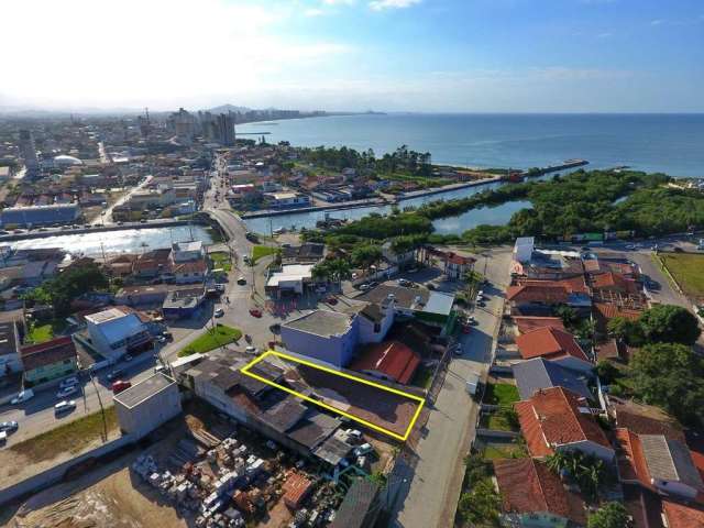 Sala comercial à venda no Centro, Penha  por R$ 2.500.000