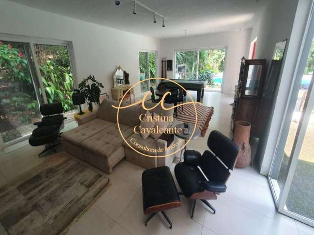 Casa Triplex de Luxo no Itanhangá: 4 quartos, 1 suíte, 620 m², piscina, elevador - Barra da Tijuca-RJ