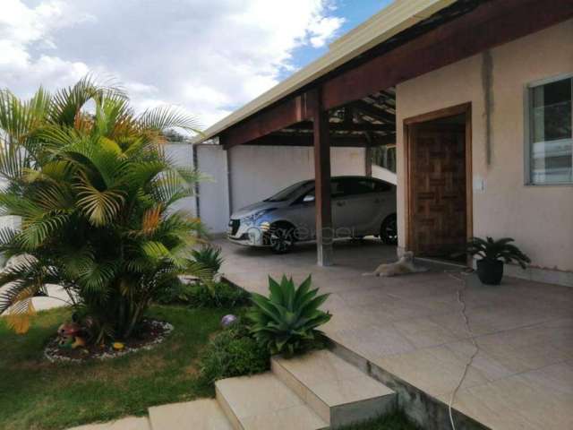 Casa com 4 dormitórios à venda, 236 m² por R$ 990.000 - Residencial Paineiras - Lagoa Santa/MG