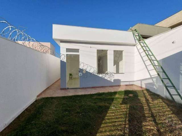 Casa com 3 dormitórios à venda, 67 m² por R$ 430.000,00 - Portal do Sol - Lagoa Santa/MG