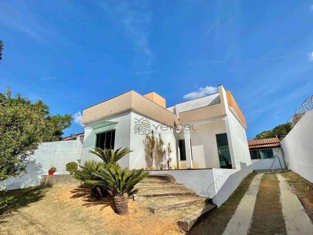 Casa com 4 dormitórios à venda, 220 m² por R$ 850.000,00 - Novo Santos Dumont - Lagoa Santa/MG