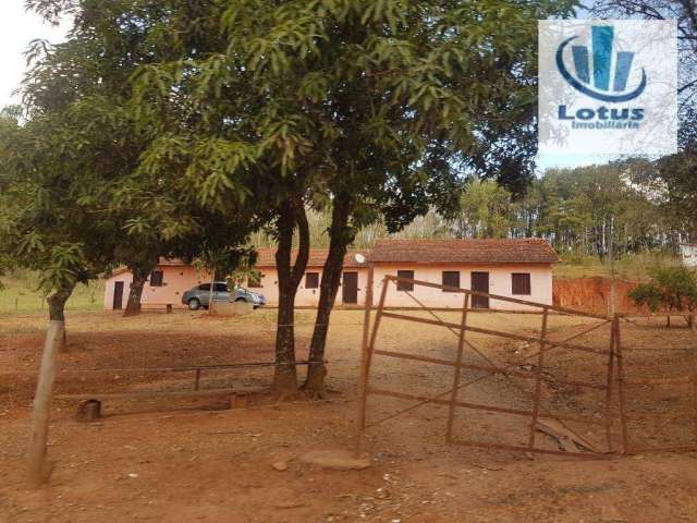 Chácara com 1 dormitório à venda, 20000 m² por R$ 550.000,00 - Zona Rural - Jaguariúna/SP