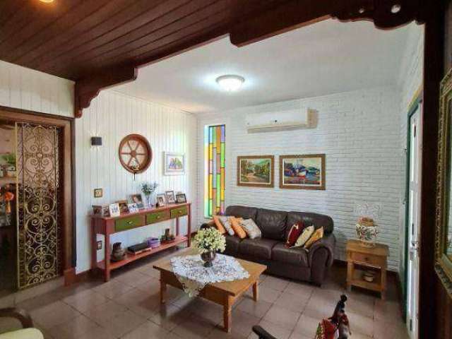 Casa com 3 dormitórios à venda, 308 m² - Berlim - Jaguariúna/SP