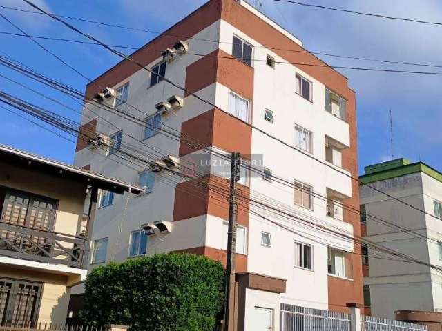 Apartamento à venda no bairro Costa e Silva, Joinville-SC   Área privativa com 62,35 m²; 2 dormitórios, sendo um com closet e outro com armário.