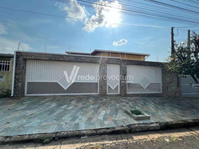 Casa com 3 quartos à venda na Rua Reinaldo Laubenstein, 741, Jardim Chapadão, Campinas, 250 m2 por R$ 1.080.000