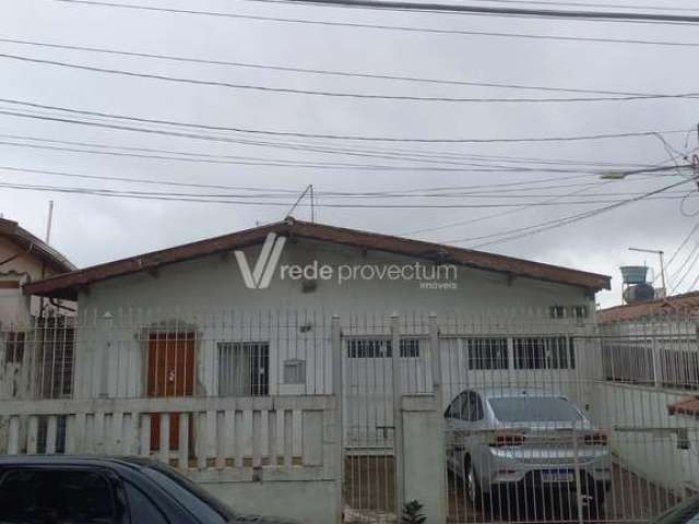 Casa com 3 quartos à venda na Avenida José Fonseca Arruda, 535, Jardim dos Oliveiras, Campinas, 245 m2 por R$ 670.000