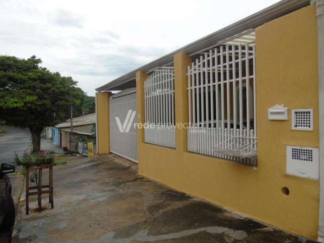 Casa com 3 quartos à venda na Rua Eduardo Nadruz, 180, Parque Jambeiro, Campinas, 180 m2 por R$ 700.000