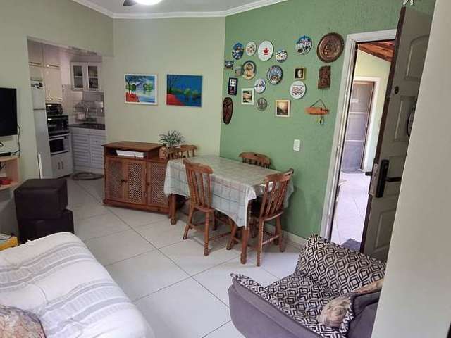 Apartamento a venda, em contato com a Natureza e perto da Praia da Maranduba