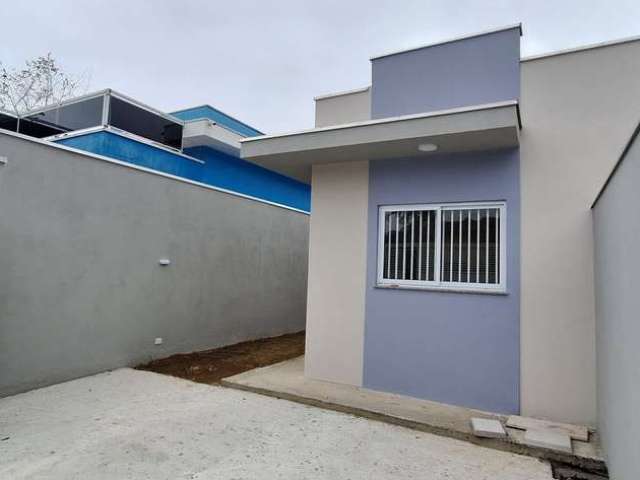 Linda casa com fino acabamento em Massaguaçu Caraguatatuba