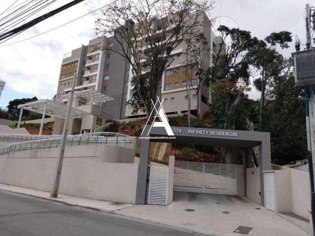 Apartamento novo c/ 2 Quartos, 1 Suíte e Varanda. Centro de Teresópolis...