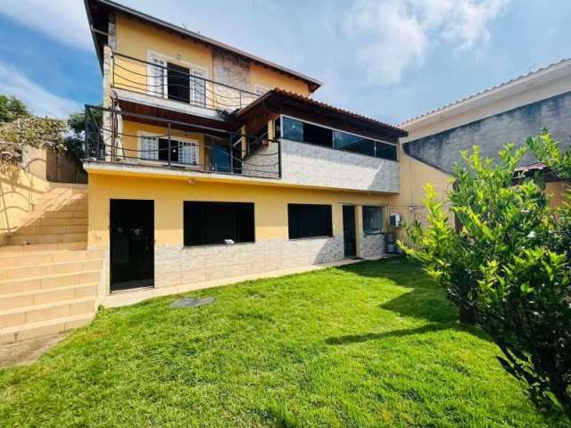 Casa com 5 quartos à venda no Condomínio Pitangueiras, Poços de Caldas , 305 m2 por R$ 1.800.000