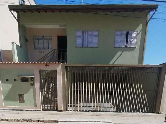 Casa com 3 quartos à venda no Jardim Quisisana, Poços de Caldas , 120 m2 por R$ 450.000