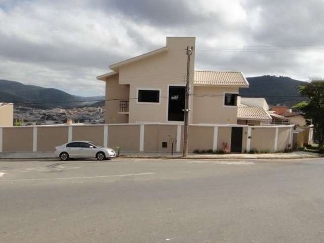 Casa com 4 quartos à venda no Jardim Novo Mundo, Poços de Caldas , 444 m2 por R$ 1.550.000