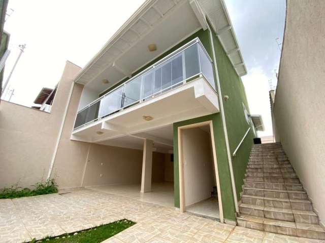 Casa com 3 quartos à venda no Residencial Greenville, Poços de Caldas , 130 m2 por R$ 640.000
