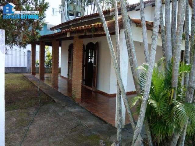 Casa com 2 dormitórios à venda, 220 m² por R$ 740.000,00 - Indaiá - Caraguatatuba/SP