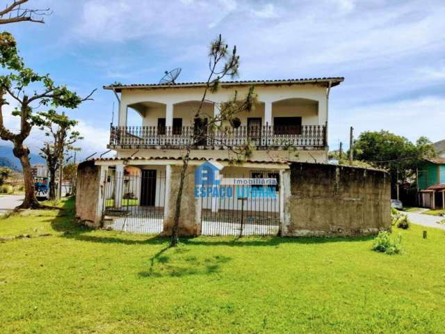 Sobrado com 4 dormitórios à venda, 205 m² por R$ 750.000,00 - Martim de Sá - Caraguatatuba/SP