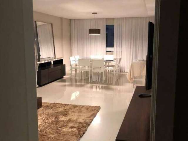 Apartamento com 4 Suítes em Balneário Camboriú - Locação de Temporada!