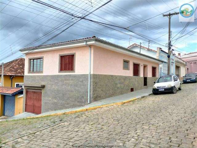 Casas para venda em Piracaia no bairro Centro