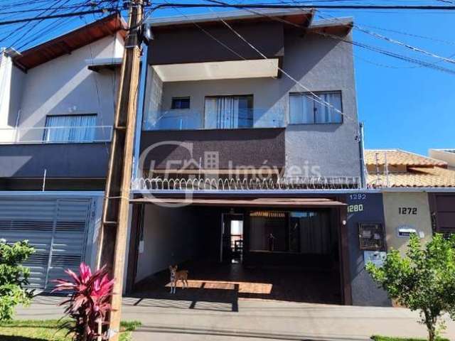 Casa com 3 quartos à venda na Rua Cabo Verde, 1280, Jardim Tijuca, Campo Grande, 180 m2 por R$ 600.000