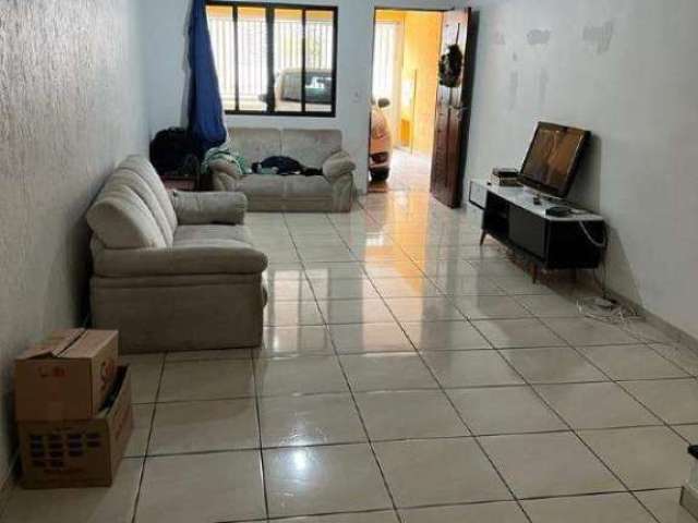 Sobrado à venda com 3 quartos, 1 suíte, 2 vagas, no Bairro Centro - São Bernardo do Campo - SP