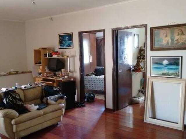 Casa com 133m² localizada no Bairro Valparaiso em Santo André- SP.