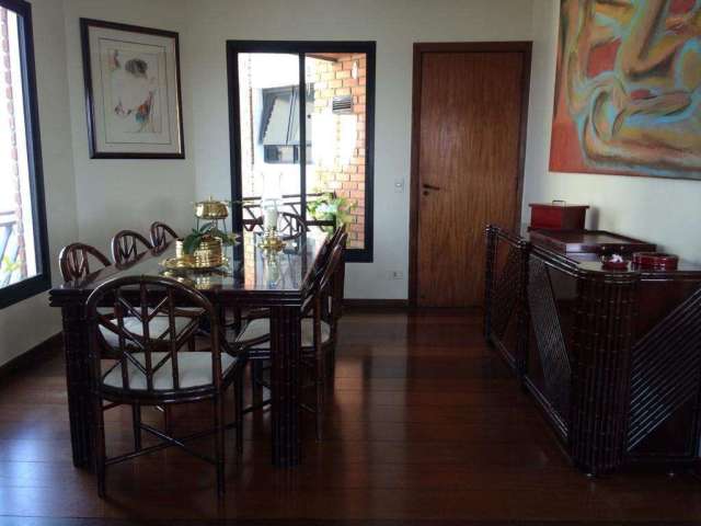 Apartamento- 216m², Campo Belo- São Paulo - SP