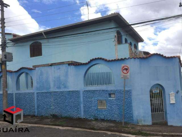 Sobrado à venda 3 quartos 1 suíte 2 vagas Humaitá - Santo André - SP