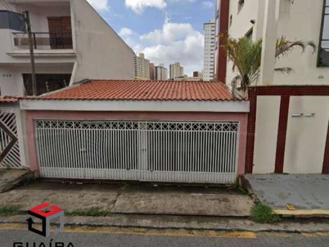 Casa com 231m² localizada na Vila Bastos em Santo André - SP.