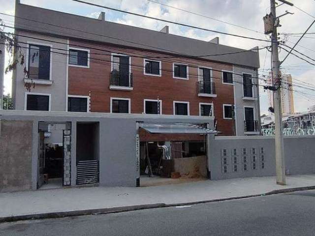 Cobertura com 45,75 m² localizada na Vila Eldízia em Santo André - SP (Sem elevador).