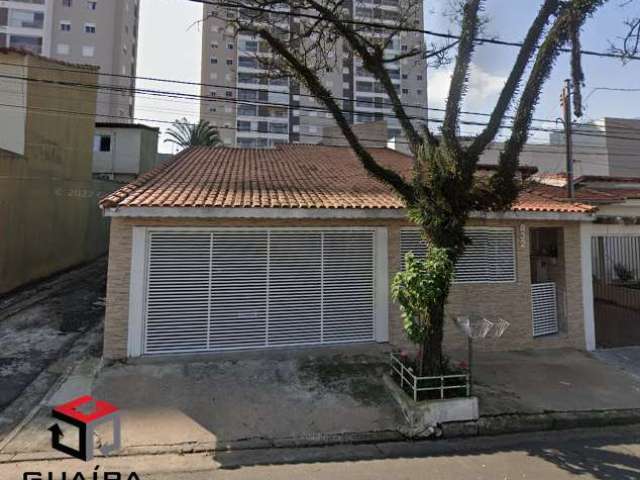 Casa de 213m² no Jardim Hollywood em São Bernardo Do Campo- SP.