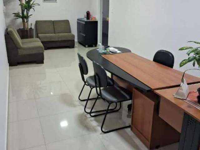 Sala 84 m² localizado no Centro de Santo André - SP.