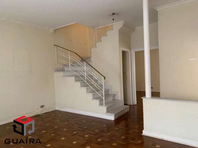 Casa com 250m², localizado no bairro Aclimação em São Paulo - SP