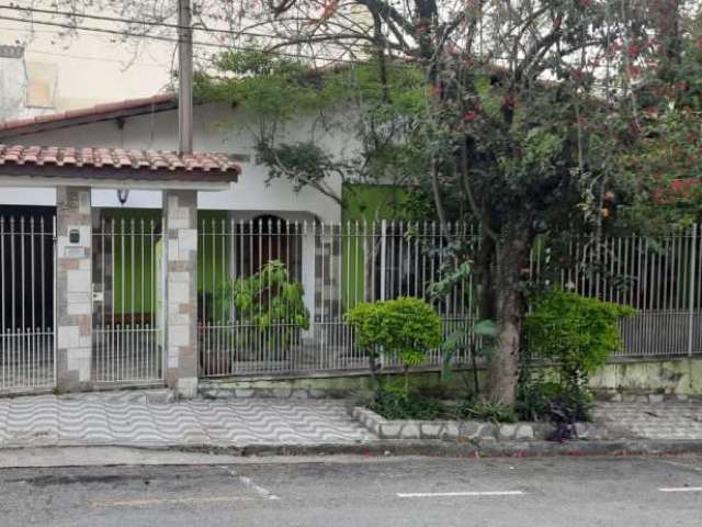 Casa com 184 m² localizado no Bairro Anchieta em São Bernardo do Campo - SP.