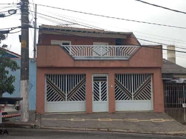 Sobrado à venda 3 quartos 2 suítes 2 vagas Alves Dias - São Bernardo do Campo - SP