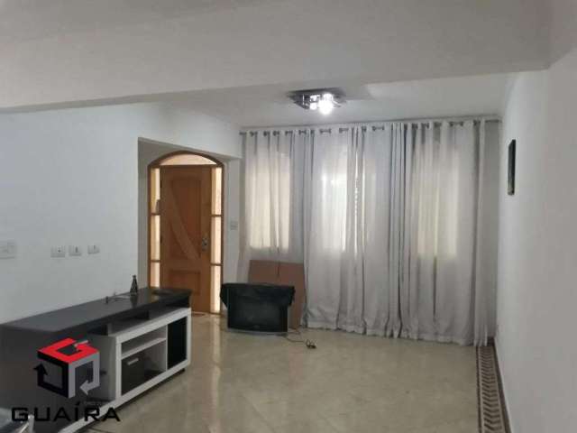 Casa de 117m² no Bairro Hollywood em SBC - SP