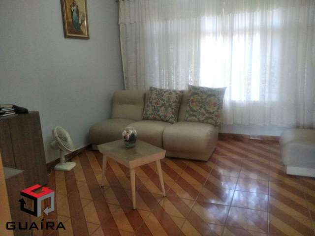 Casa à venda 3 quartos 1 vaga Tibiriçá - Santo André - SP