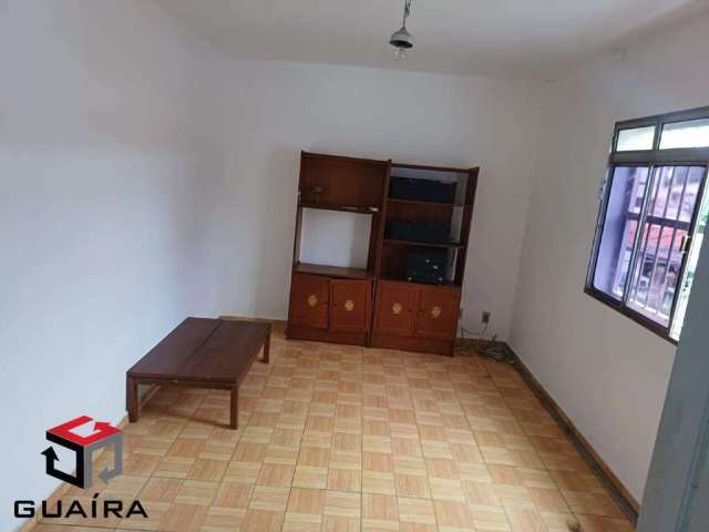 2 Casas Jd Santo Inacio precisa de reforma