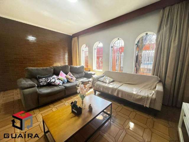 Casa à venda 3 quartos 2 suítes 2 vagas Floresta - Santo André - SP