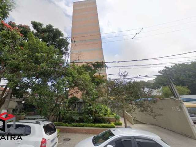 Apartamento 2 Dormitórios em Moema com 121 m2.