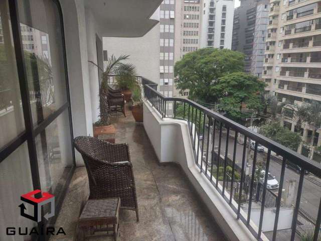 Apartamento 4 Dormitórios no Jardim Paulista com 293 m2.