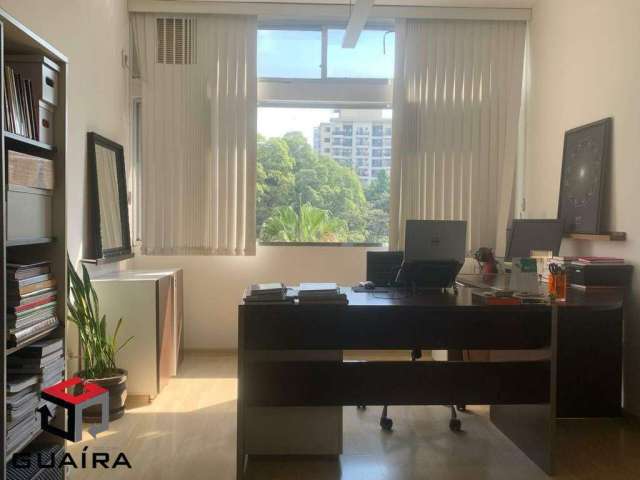 Sala Comercial em Vila Buarque com 29m²