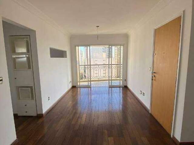 Apartamento 3 Dormitórios em Moema com 105m²