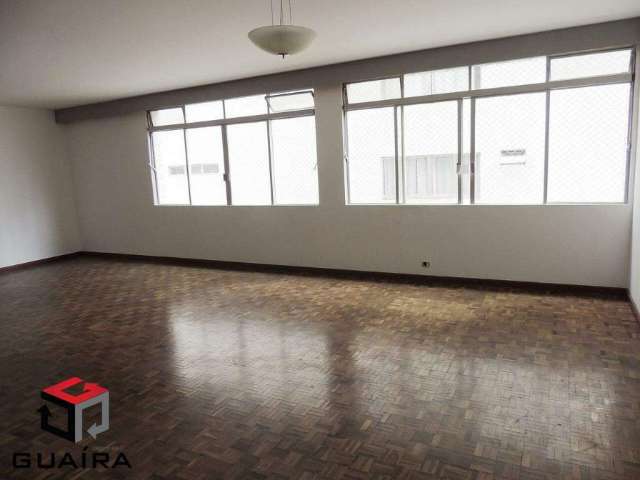 Apartamento 3 Dormitórios em Bela Vista com 186m²