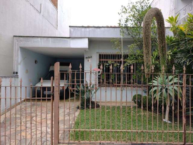 Casa com 177m² localizada no Bairro Anchieta em São Bernardo do Campo - SP.