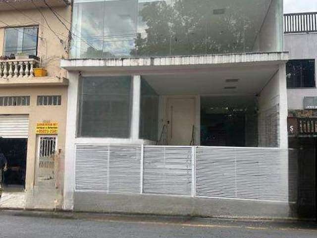 Prédio com 600m² localizado no Bairro Santa Paula em São Caetano do Sul/SP. (Com elevador)