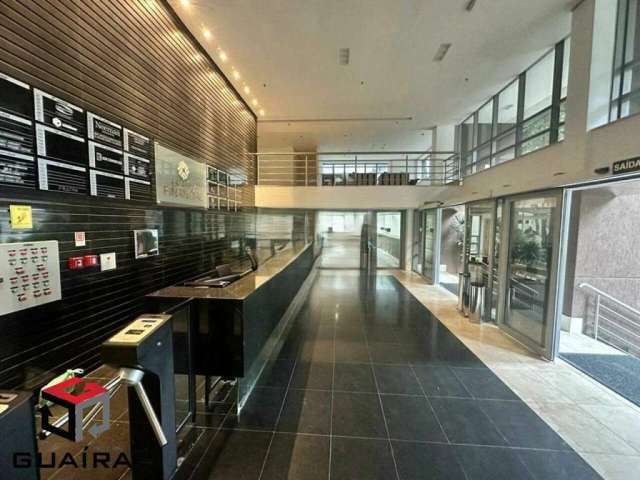 Sala Comercial 50 m², contrapiso, com banheiro, sala, cozinha, copa, 2 vagas de garagem, portaria 24 horas, próximo ao metrô.