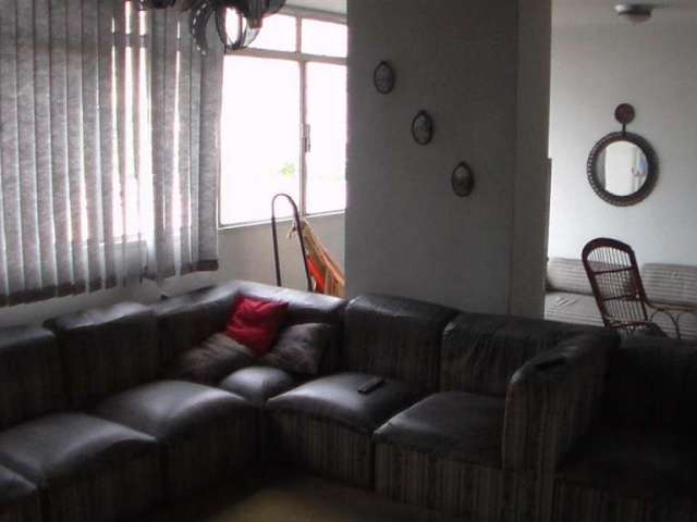 Apartamento à venda - 3 Quartos - 1 Vaga - Centro - Santo André - SP