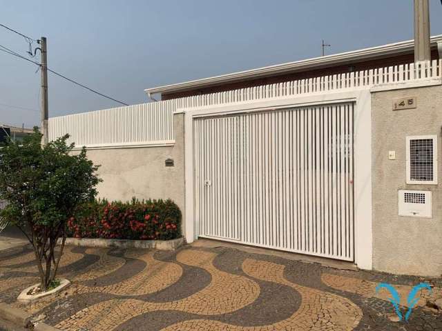 Casa com 4 quartos à venda no Jardim dos Oliveiras, Campinas , 151 m2 por R$ 650.000