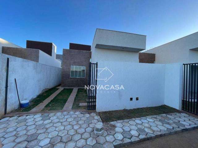 Casa com 2 dormitórios à venda, 55 m² por R$ 269.000,00 - Jardim Encantado - São José da Lapa/MG