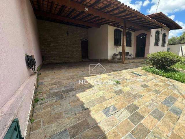 Casa com 4 dormitórios à venda, 184 m² por R$ 1.180.000,00 - Itapoã - Belo Horizonte/MG